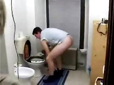 Mature Mom Son Sex in Toilet